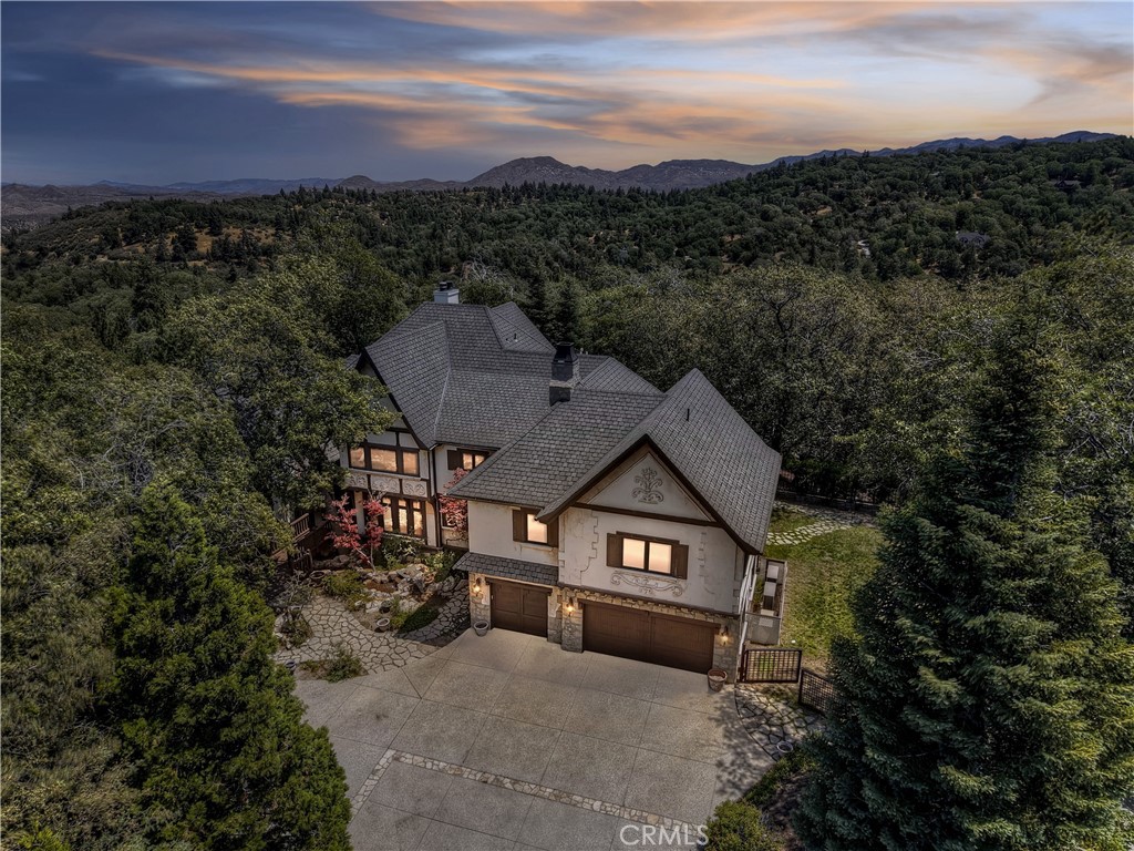 28324 Somerset Lane