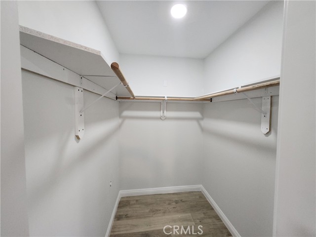 Detail Gallery Image 7 of 10 For 10535 La Canada, Sunland,  CA 91040 - 3 Beds | 2 Baths