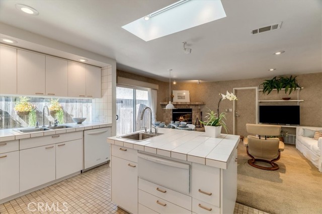 Image 18 of 55 For 1129 Vista Del Lago