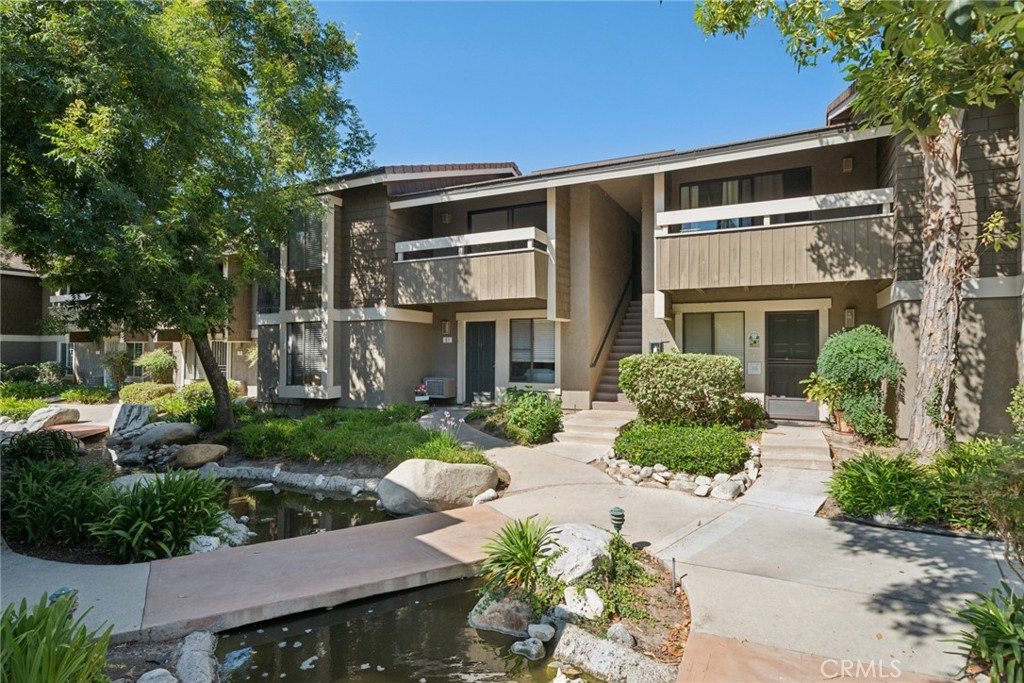 MLS #OC25195498 image #19