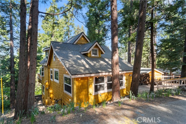 Detail Gallery Image 35 of 35 For 572 W Victoria Ct, Lake Arrowhead,  CA 92352 - 3 Beds | 1 Baths
