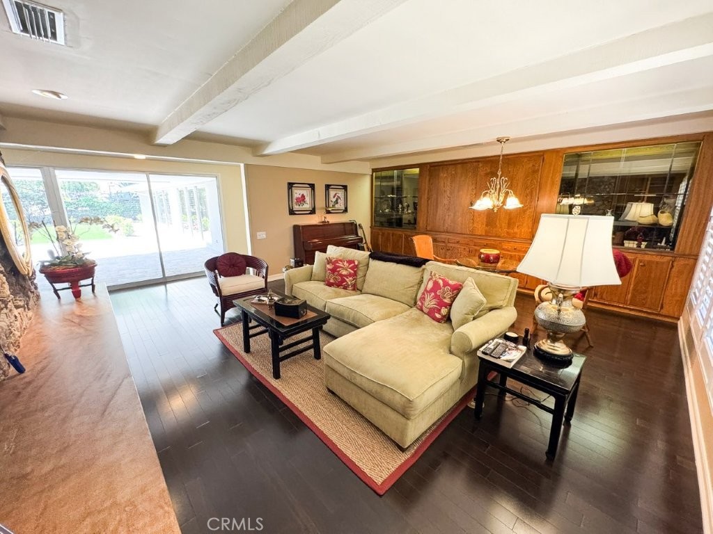 1521 N Columbus Avenue Glendale img 44