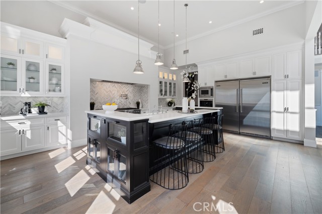 17528 Jayden Lane, Encino CA: https://media.crmls.org/medias/b26259fb-7108-449c-a3cc-f1076b22dd8d.jpg