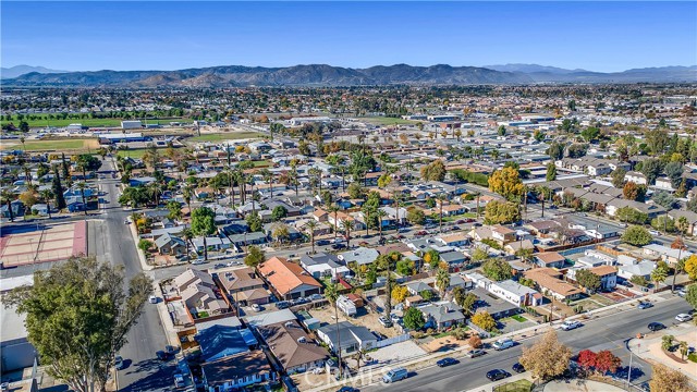 Detail Gallery Image 35 of 37 For 415 N Santa Fe, Hemet,  CA 92543 - 3 Beds | 1/1 Baths