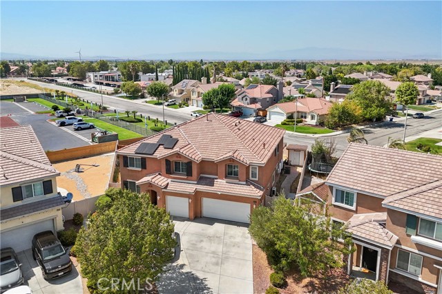 3223 W Avenue J7, Lancaster CA: https://media.crmls.org/medias/b2629cca-11fd-4f6d-99bc-a466a1a40860.jpg