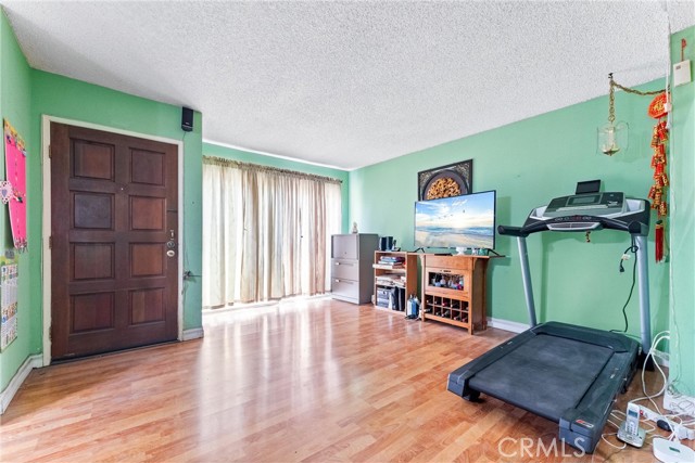 Detail Gallery Image 7 of 32 For 11376 Andrew Dr #18,  Garden Grove,  CA 92843 - 3 Beds | 2/1 Baths