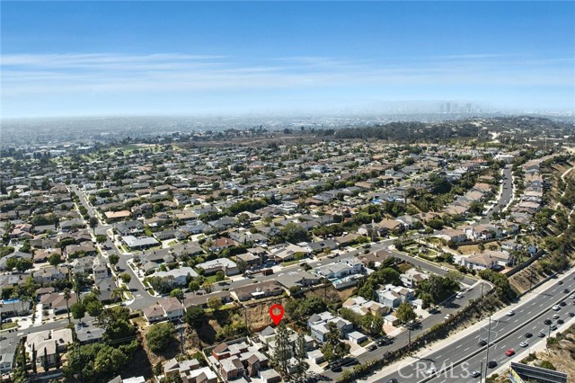 5439 S La Cienega Boulevard, Ladera Heights CA: https://media.crmls.org/medias/b2632f21-d280-4edb-8563-d6b92682b910.jpg
