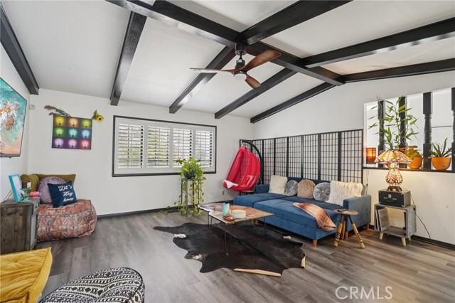 Detail Gallery Image 11 of 65 For 14753 Blue Grass Dr, Helendale,  CA 92342 - 3 Beds | 3 Baths