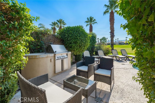 Detail Gallery Image 34 of 35 For 727 Arrowhead Dr, Palm Desert,  CA 92211 - 3 Beds | 3/1 Baths