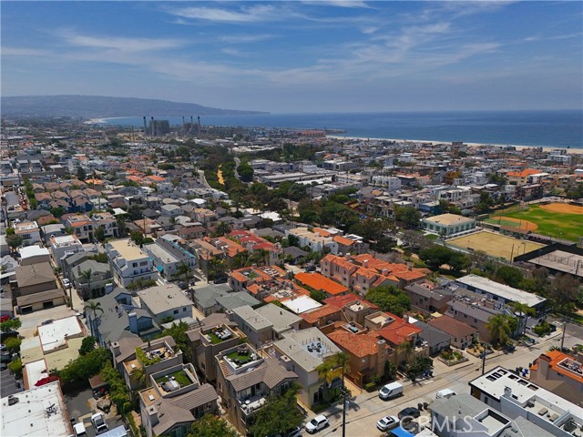 702 10th, Hermosa Beach, California 90254, 4 Bedrooms Bedrooms, 0 ,2 BathroomsBathrooms,Residential,For Sale,10th,0,PV26120539 702 10th, Hermosa Beach, California 90254, 4 Bedrooms Bedrooms, 0 ,2 BathroomsBathrooms,Residential,For Sale,10th,0,PV26120539