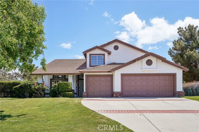 4644 Starstone Court, Palmdale CA: https://media.crmls.org/medias/b26678b9-51b7-40c6-9a39-fbeaacadba8b.jpg