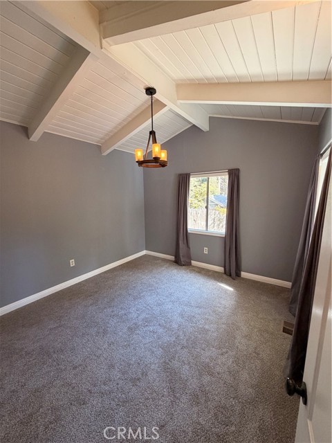 Detail Gallery Image 11 of 28 For 31014 Glen Oak Dr, Running Springs,  CA 92382 - 2 Beds | 1 Baths