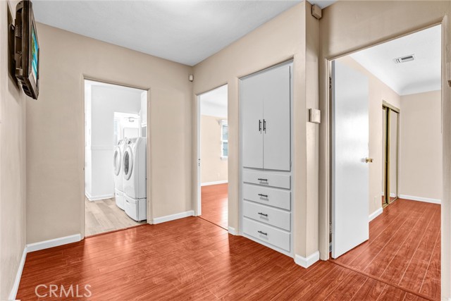 Detail Gallery Image 17 of 32 For 9807 S Denker, Los Angeles,  CA 90047 - 3 Beds | 2 Baths