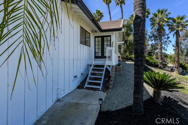 Detail Gallery Image 5 of 28 For 22951 Lassen Dr, Canyon Lake,  CA 92587 - 3 Beds | 2/1 Baths