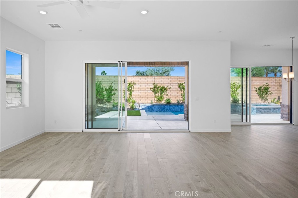 MLS #CV25238640 image #23