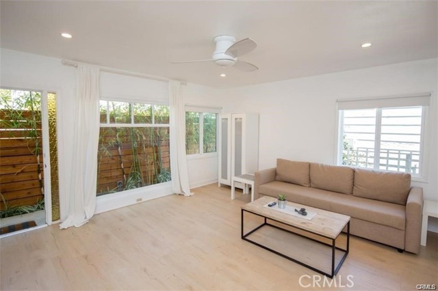 2324 S Coast, Laguna Beach CA: https://media.crmls.org/medias/b269821a-1e26-46e1-b9f7-ab66a4a1da7f.jpg