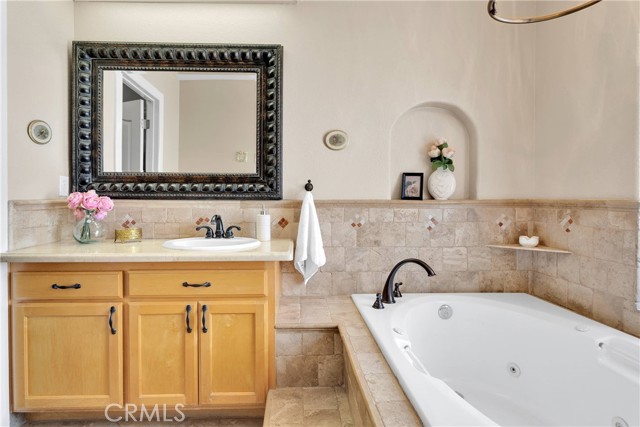Detail Gallery Image 20 of 64 For 16158 Rimrock Rd, Apple Valley,  CA 92307 - 4 Beds | 2/1 Baths