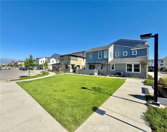 Detail Gallery Image 2 of 22 For 16365 Sandpiper Ave, Chino,  CA 91708 - 3 Beds | 3 Baths