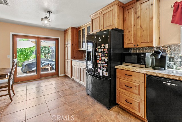 1734 Hogan Place, Paso Robles CA: https://media.crmls.org/medias/b26b80b6-a8c1-41c6-89e3-7b40fec852e1.jpg