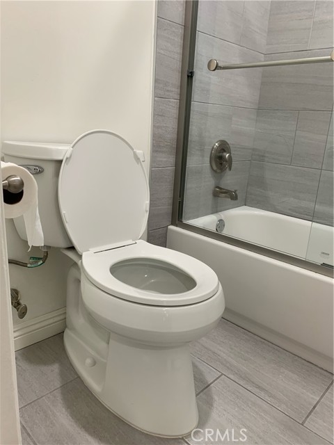 Detail Gallery Image 14 of 19 For 400 N Acacia Ave #C23,  Fullerton,  CA 92831 - 1 Beds | 1 Baths