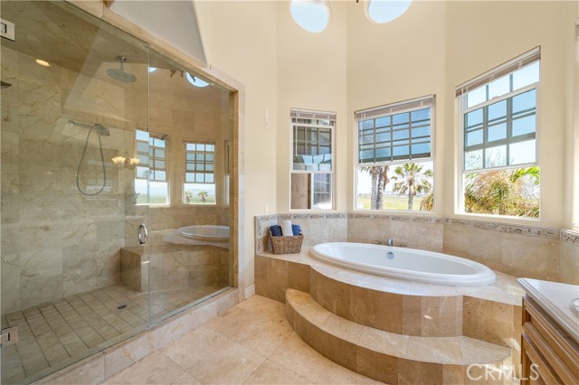 Detail Gallery Image 38 of 50 For 1404 Seacoast Dr, Imperial Beach,  CA 91932 - 4 Beds | 3 Baths