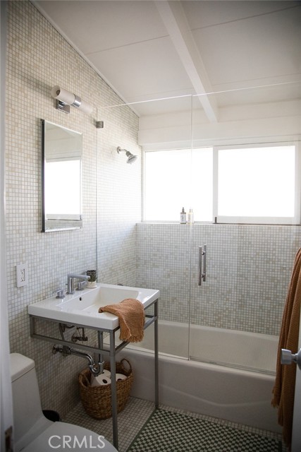 Detail Gallery Image 37 of 45 For 3168 Stevely Ave, Long Beach,  CA 90808 - 2 Beds | 2 Baths