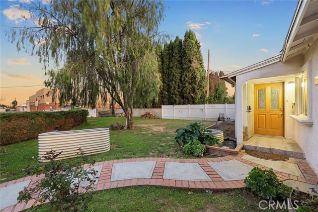 Detail Gallery Image 8 of 40 For 4847 Ardsley, Temple City,  CA 91780 - 2 Beds | 2 Baths