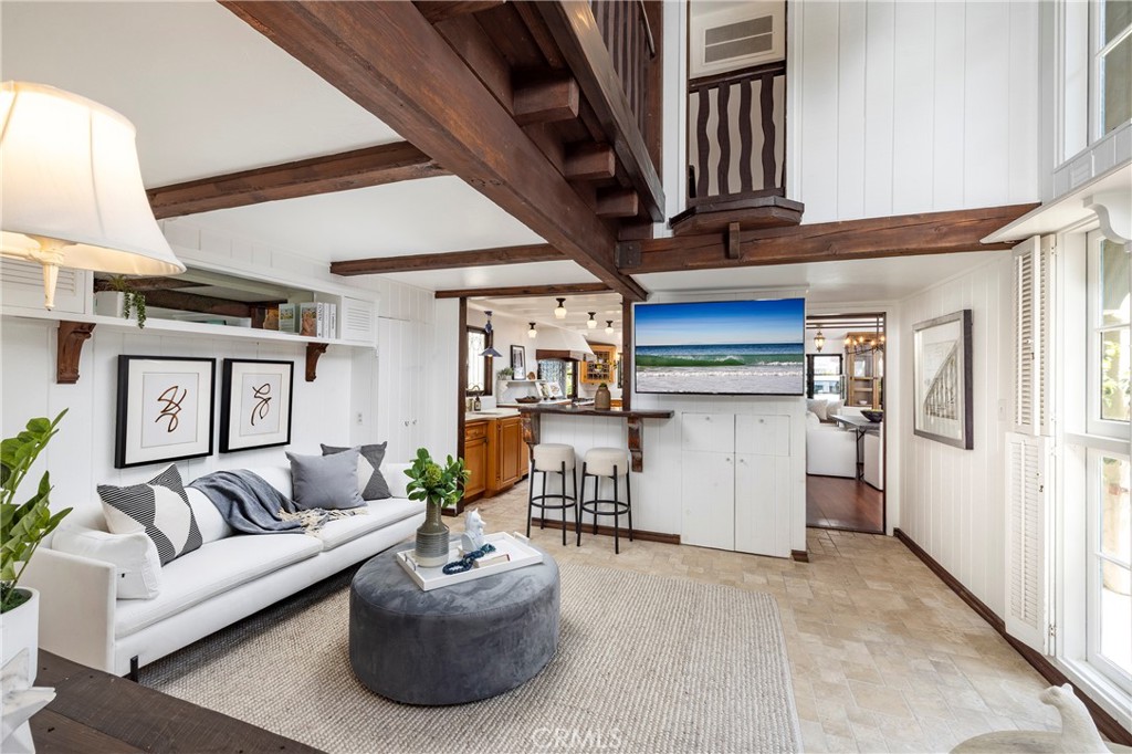 B26d7935 F8ca 453e 890b A6ee6ab3a3e2