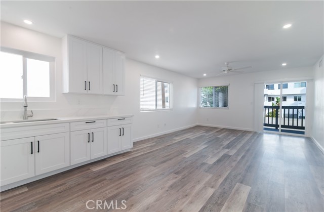 Detail Gallery Image 3 of 10 For 33881 Copper Lantern #C,  Dana Point,  CA 92629 - 1 Beds | 1 Baths