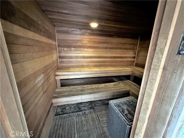 5032 Dorado Drive, Huntington Beach CA: https://media.crmls.org/medias/b26e8007-2f7c-4e49-878a-aeb9098069fb.jpg