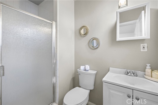 Detail Gallery Image 12 of 34 For 552 N Broadmoor Ave, West Covina,  CA 91790 - 4 Beds | 2 Baths