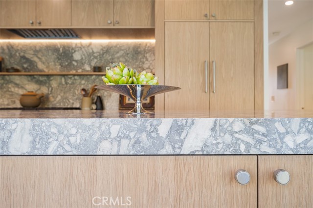 Detail Gallery Image 14 of 54 For 2880 Club House Rd, Costa Mesa,  CA 92626 - 5 Beds | 2/1 Baths