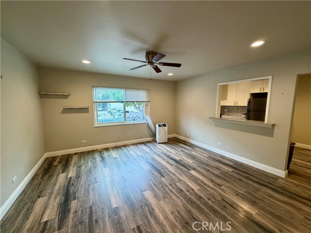 Detail Gallery Image 3 of 14 For 327 3rd #B,  Laguna Beach,  CA 92651 - 1 Beds | 1 Baths