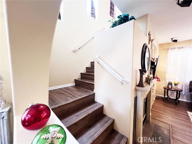 Detail Gallery Image 10 of 23 For 28303 Sycamore Dr, Saugus,  CA 91350 - 3 Beds | 2/1 Baths