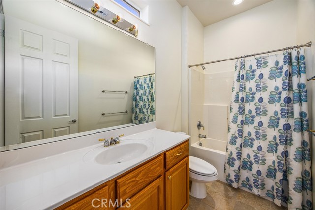 Detail Gallery Image 13 of 42 For 985 Hidden Oaks Dr, Beaumont,  CA 92223 - 2 Beds | 2/1 Baths