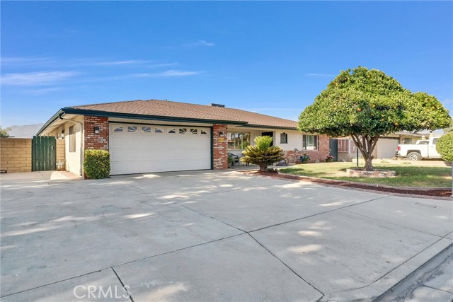 Image 1 of 38 For 43080 Parkway Avenue