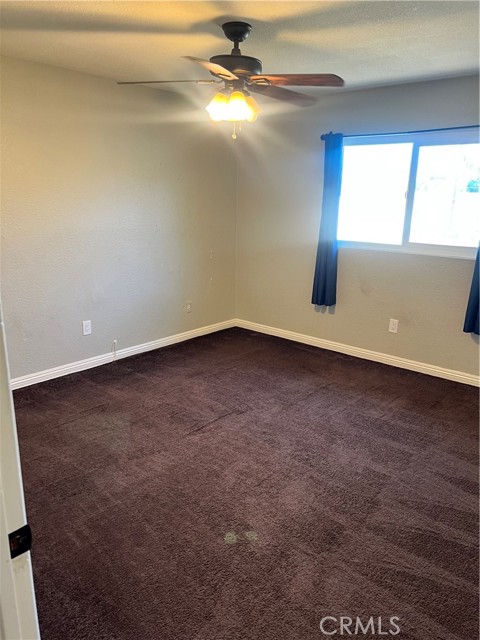 Detail Gallery Image 9 of 20 For 866 N Eucalyptus, Rialto,  CA 92376 - 3 Beds | 2 Baths