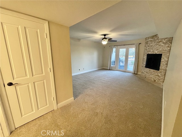 Detail Gallery Image 9 of 12 For 38194 Oaktree Loop, Murrieta,  CA 92562 - 2 Beds | 2/1 Baths