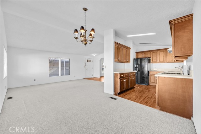 Detail Gallery Image 9 of 40 For 1010 Terrace #17,  San Bernardino,  CA 92410 - 2 Beds | 2 Baths