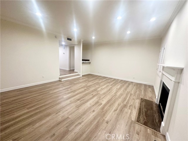 Detail Gallery Image 7 of 46 For 1433 S Beverly Dr, Los Angeles,  CA 90035 - 3 Beds | 2/1 Baths