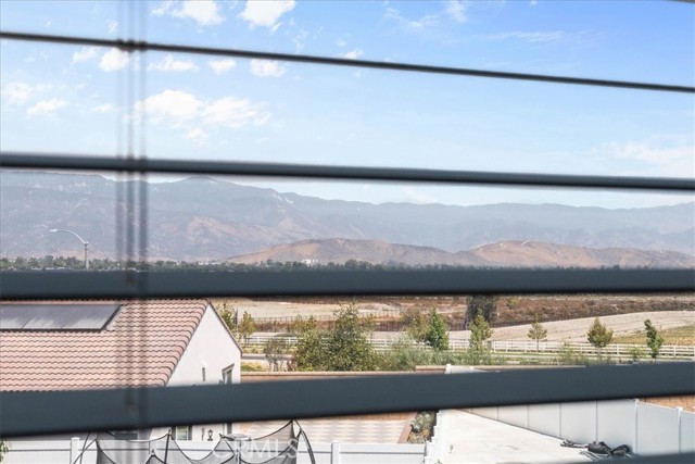 Detail Gallery Image 30 of 50 For 2335 Powell Dr, Rialto,  CA 92377 - 3 Beds | 2/1 Baths