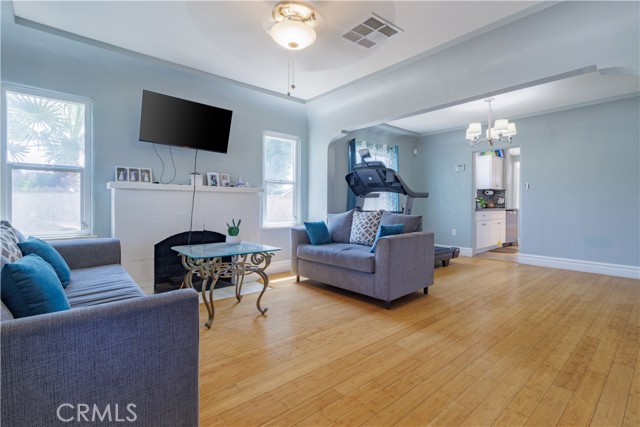 Detail Gallery Image 19 of 45 For 27981 Atlantic Ave, Highland,  CA 92346 - 3 Beds | 2 Baths