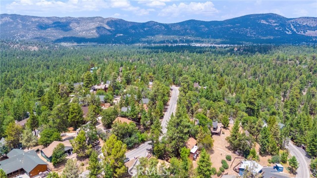Detail Gallery Image 20 of 26 For 746 Villa Grove Ave, Big Bear City,  CA 92314 - 2 Beds | 1 Baths