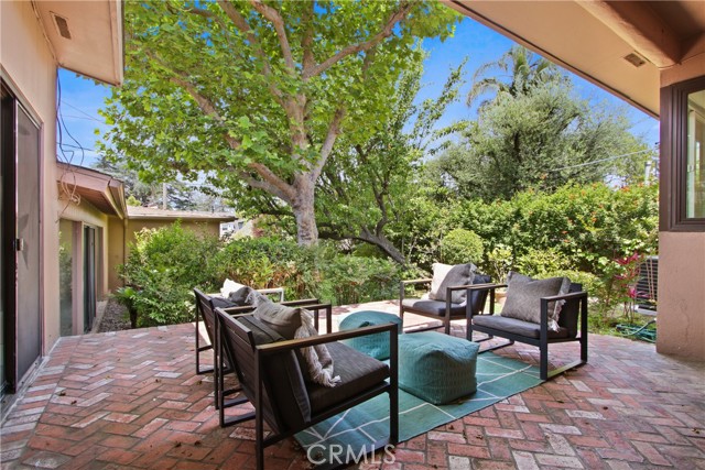 Detail Gallery Image 29 of 34 For 3853 Cedar Ave, Long Beach,  CA 90807 - 2 Beds | 2 Baths