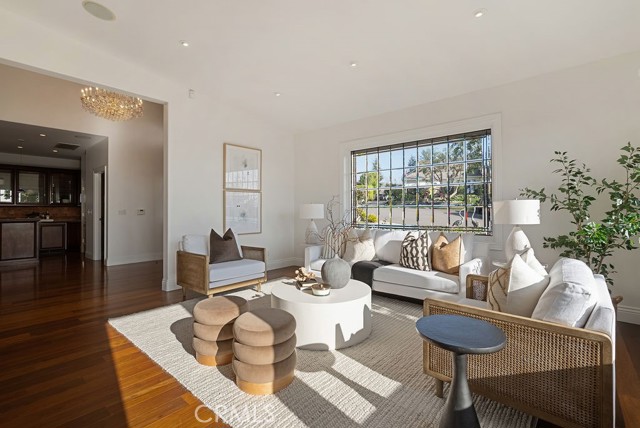 Detail Gallery Image 15 of 75 For 9771 Daron Dr, Villa Park,  CA 92861 - 5 Beds | 3/1 Baths