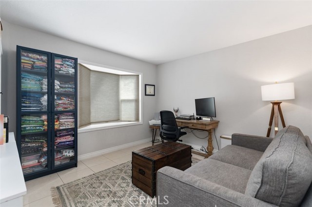 Detail Gallery Image 15 of 28 For 7 Clear Creek Ln, Laguna Hills,  CA 92653 - 4 Beds | 2/1 Baths