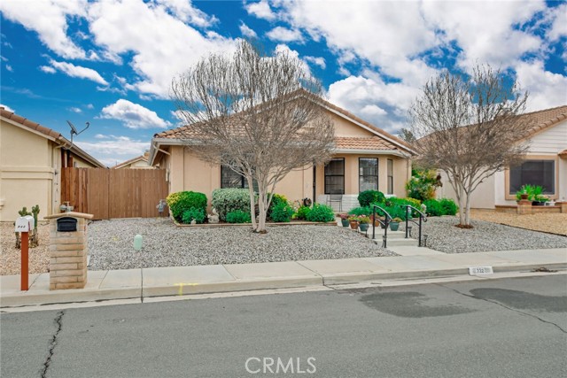 Detail Gallery Image 5 of 30 For 732 Alondra, Hemet,  CA 92545 - 2 Beds | 2 Baths