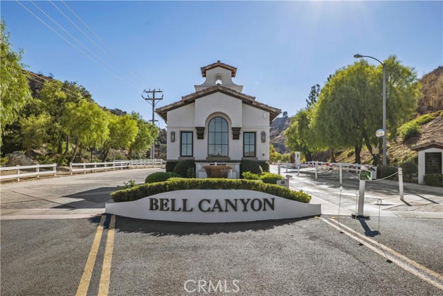 Detail Gallery Image 1 of 39 For 14 Appaloosa Ln, Bell Canyon,  CA 91307 - 6 Beds | 5/1 Baths