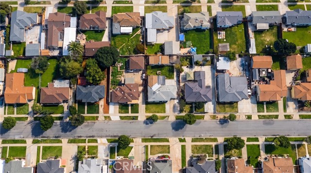 3 Bed Home for Sale in Compton, California