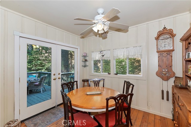 Detail Gallery Image 7 of 43 For 29591 Hook Creek Rd, Cedar Glen,  CA 92321 - 3 Beds | 1 Baths